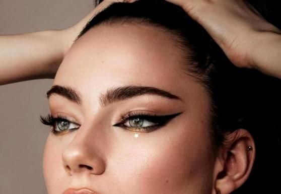 9 Clean Eyeliners to Suit Every Makeup Look