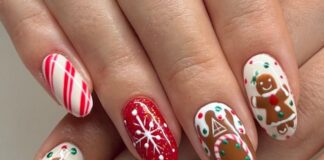 YEFIUO Christmas White Press on Nails Short Oval Almond Xmas Red Cute Fake Nails Press ons Nail Art Tip Full Cover Acrylic False Nails Glue on Nails Stick on Nails Pancake Man Design for Women 24 Pcs