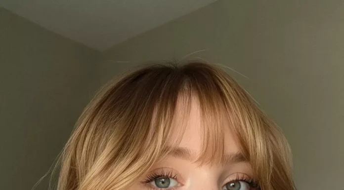 Honey Blonde Hair Color Pictures You Have To See