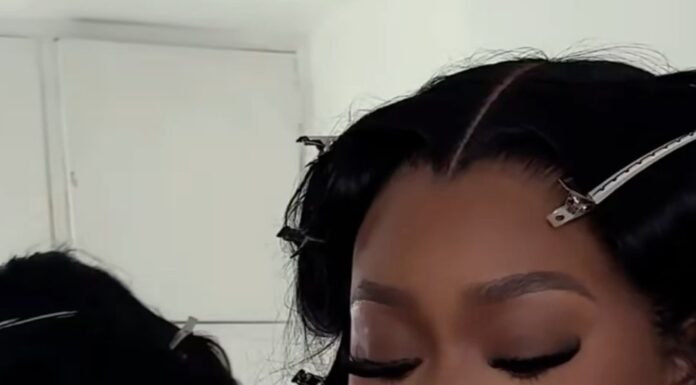 @ 𝐛𝐚𝐛𝐲𝐝𝐨𝐥𝐥𝐛𝐱