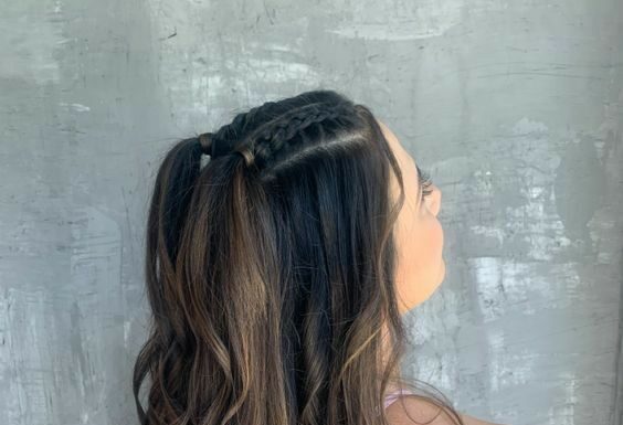 Easy Fall Hairstyles Half Up 2023 15 Ideas: Embrace the Season with Style